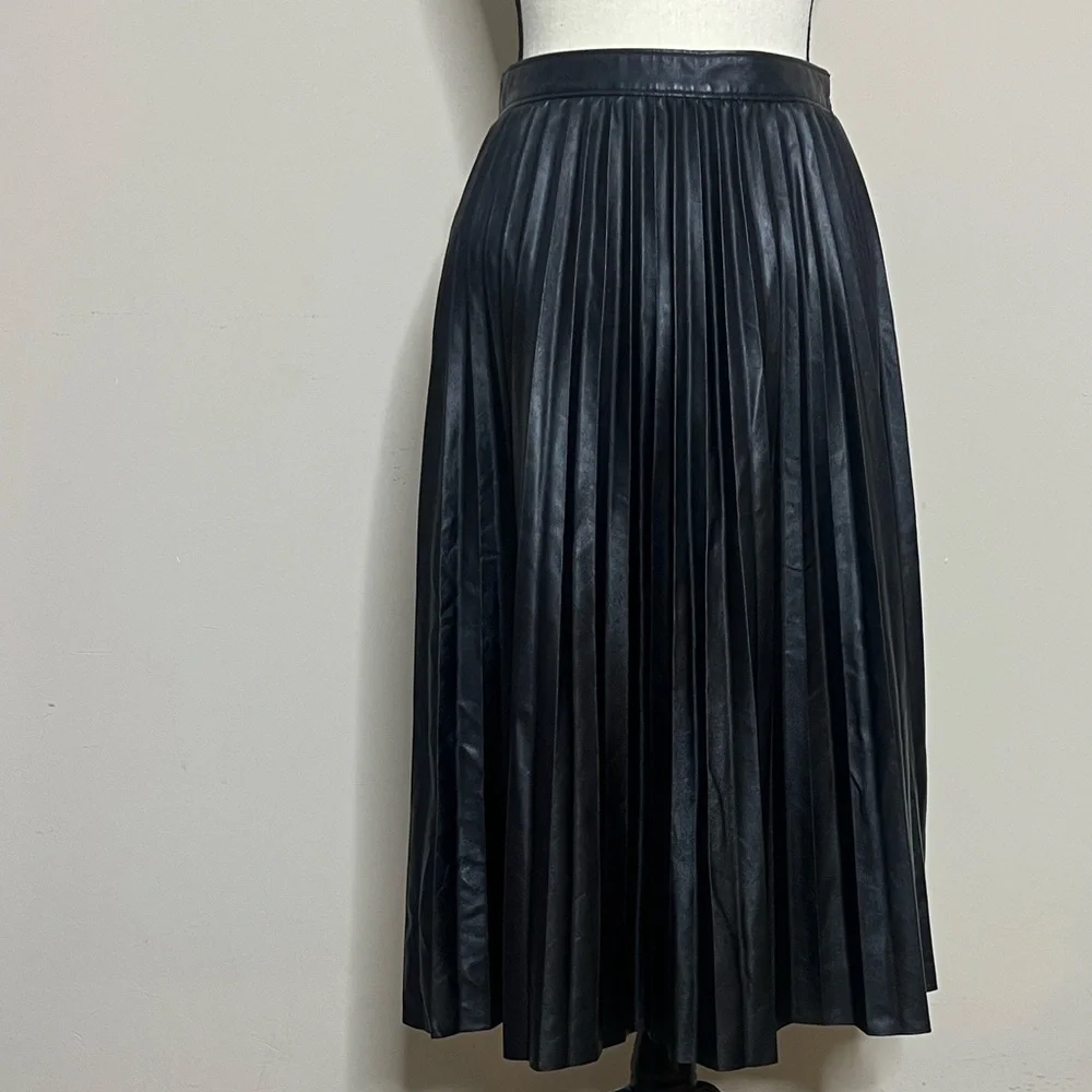 🖤🐝🐞Abercrombie & Fitch Black Skirt